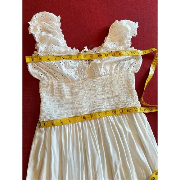 Solitaire Swim White Eyelet Maxi Tiered Dress, NWT, M - Picture 15 of 15